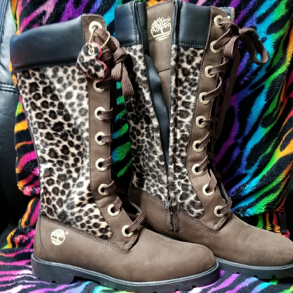 (NEW) Timberland leopard print boots (SIZE 5)